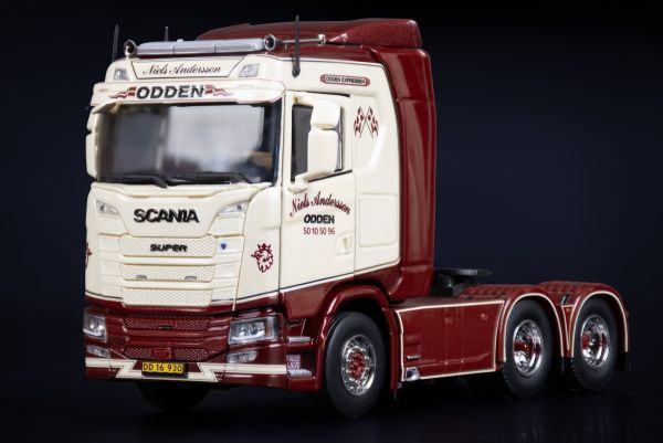 IMC32-0211 - SCANIA S 6x4 NIELS ANDERSSON - 1