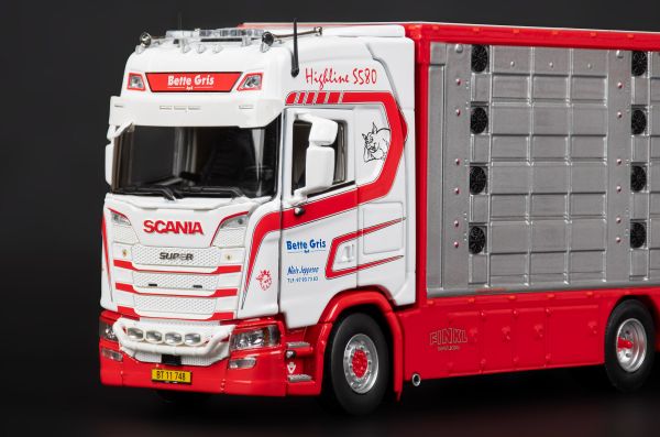 IMC32-0217 - SCANIA S High Roof 6x4 porteur avec remorque 1+2 Essieux bétaillère BETTE GRIS - 1