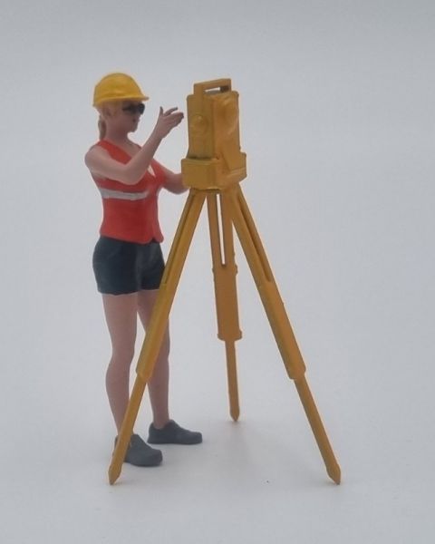 ATLAN32044 - Femme chantier avec trépied et laser - 1