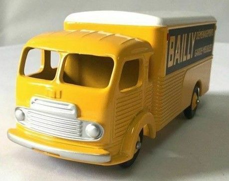Camion Simca Cargo Benne Marrel - Jouet Dinky Toys Code 3 - Échelle 1:50 - Années 50 - Occasion