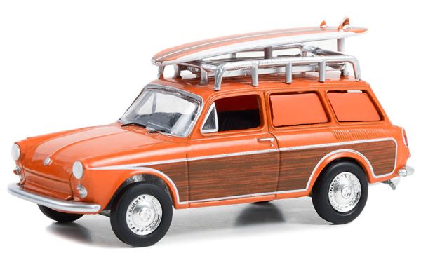 GREEN36070-A - VOLKSWAGEN Type 3 panel Van woody avec planche de surf orange 1963 de la série CLUB VEE-DUB sous blister - 1
