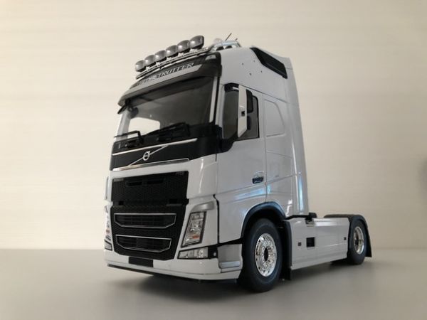 PRX30208 - VOLVO FH16 XL Cab 2018 4x2 Blanc - 1