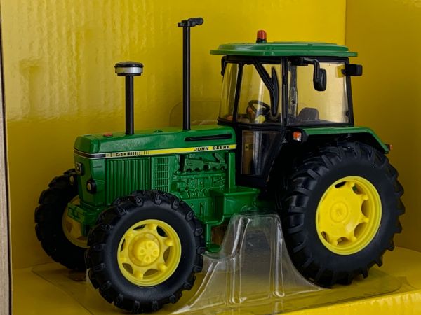 BRI43054NEW - JOHN DEERE 3640 - 1