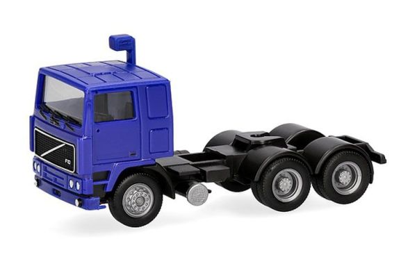 HER318082 - VOLVO F10 6x4 - 1