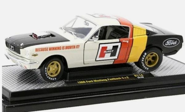 M2M-40300-114A - FORD Mustang Fastback 2+2 1966 Blanc et noir - 1