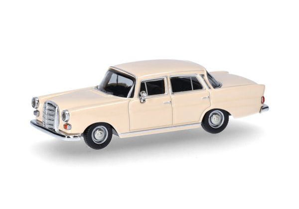 HER420457-003 - MERCEDES-BENZ 200 Heckflosse beige - 1