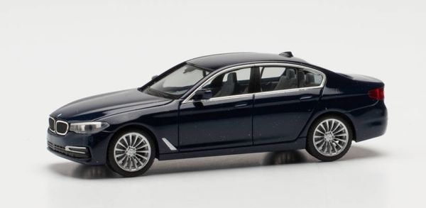 HER430692-004 - BMW SERIE 5 bleu tanzanite métallisé - 1