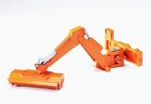 BRU2579 - Débroussailleuse Ech:1/16 - 1