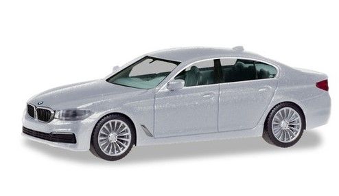 HER430692-002 - BMW série 5 grise - 1