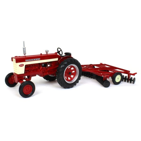 ERT44223 - FARMALL 560 avec crover-crop - 1