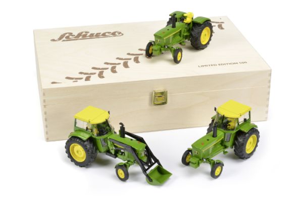 SCH7679 - SET de trois tracteurs JOHN DEERE 3120 Limités à 500 Ex - 1
