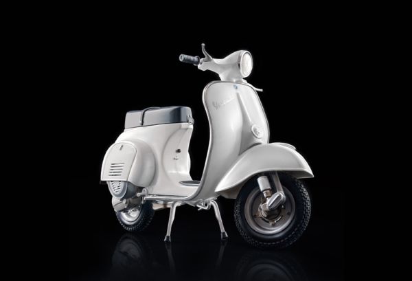 ITA4633 - VESPA 125 Primavera à assembler et à peindre - 1