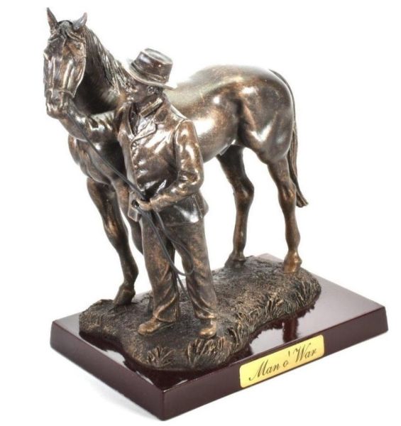 ATL4652113 - Statue cheval de course – Man o'war - 1