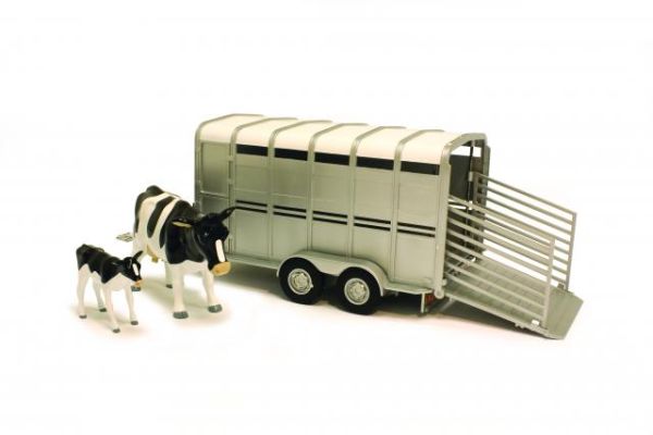 BRI42709 - Bétaillère avec vaches 1/16 Compatible avec les articles BRUDER - 1