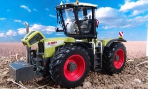 UH2670 - CLAAS Xerion 3300 VC - 1