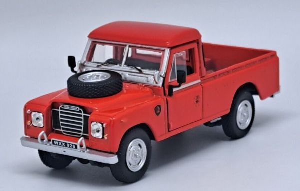 CAR54043 - LAND ROVER Séries III Pick-up rouge - 1