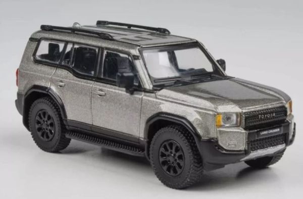 PAR64-55746 - TOYOTA Land Gruiser LC250 2024 Gris métallique - 1