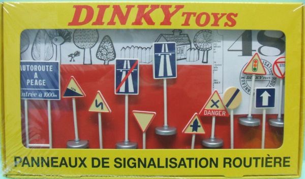 DIN593 - 12 Panneaux de signalisation routière - 1