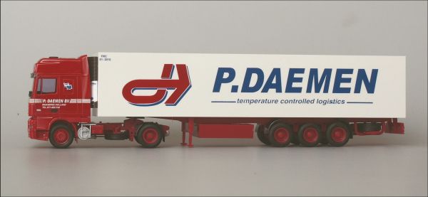 AWM53045 - DAF 95 XF P. DAEMEN MAASBREE MET KOELOPLEGGER - 1