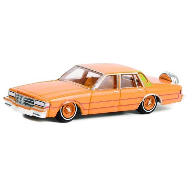 GREEN63030-F - CHEVROLET Caprice classic 1990 California Lowriders orange métallique vendue sous blister - 1