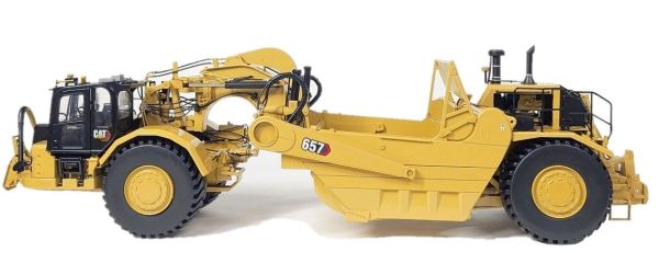 CCM657 - Scraper CATERPILLAR 657 - limité à 400ex. - 1