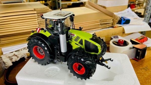CW0155 - CLAAS Axion 960 roues larges - 1