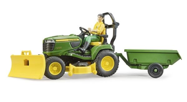BRU62104 - Jardiner avec tracteur tondeuse JOHN DEERE , remorque - 1
