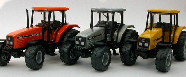SIK2654NL1/NL2/NL3 - Lot de 3 tracteurs comprenant 1 WHITE 6810,1 CHALLENGER MT465, 1 AGCO ALLIS 8785 - 1