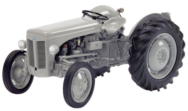 SCH0105 - FERGUSON TE 20 Ech:1/18 - 1