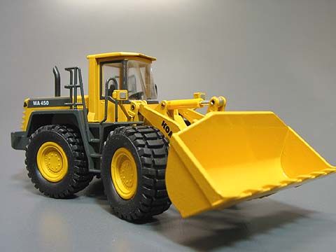 CON2424/09 - Chargeur KOMATSU WA450 - 1