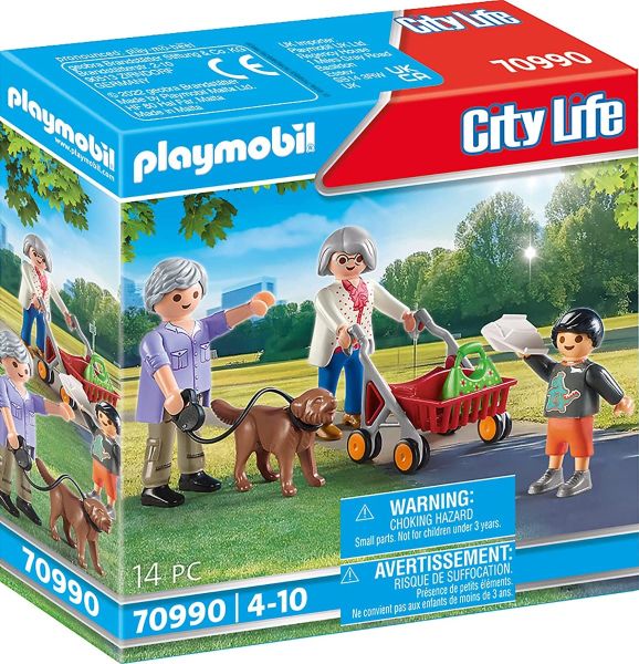 PLAY70990 - Grands-parents avec petit fils - 1