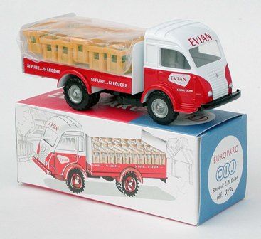 NOREV394 - RENAULT 2.5Tonnes Galion EVIAN Ech:1/43 - 1