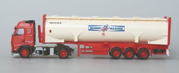 AWM71983 - Volvo FH Glob.NEU - Silo Cont.-SZ  