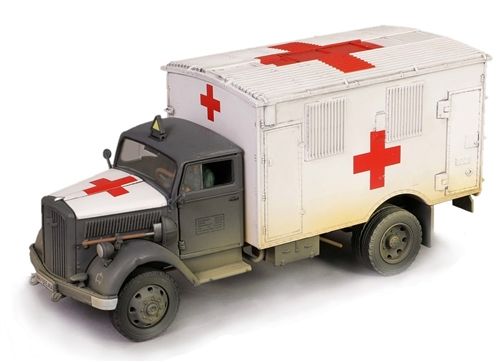 FOV801101A - OPEL-BLITZ 3.6-6700A KFZ.305 Ambulance de la seconde guerre mondiale Blanc et vert - 1