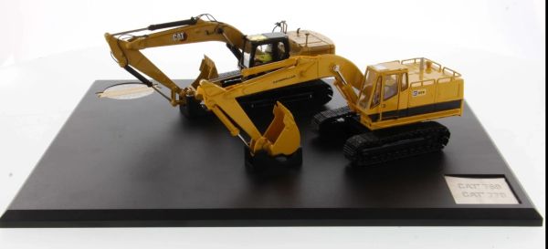 DCM85715 - Coffert de 2 pelle sur chenilles CATERPILLAR 225 et 323 - 1