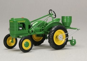 JDM205 - JOHN DEERE L Avec outils Ech:1/16 - 1