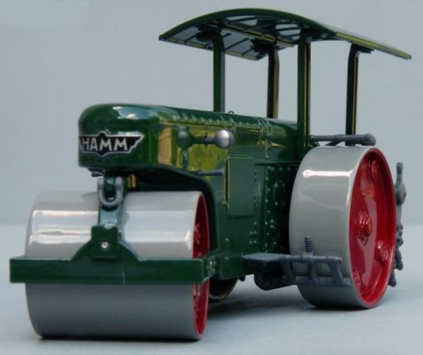 NZG627/30 - Rouleau Compacteur HAMM DL10 Vert - 1