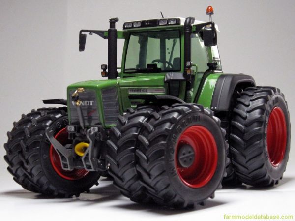 WEI1002N - FENDT 822 Jumelé - 1
