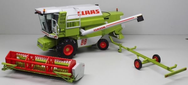 REP169 - Moissonneuse CLAAS Dominator 88 Classic avec chariot porte coupe - 1