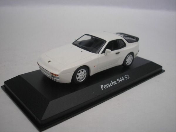 MXC940062222 - PORSCHE 944 S 1989 Blanc - 1