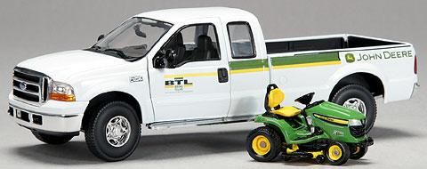 SCT52537 - Pick up FORD F 250 JOHN DEERE Avec tracteur tondeuse JOHN DEERE Ech:1/25 - 1