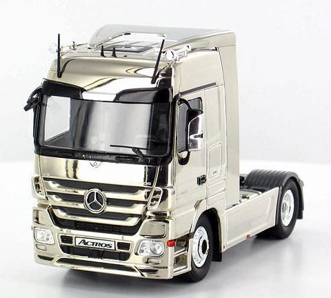 NZG740/01 - MERCEDES BENZ Actros MP3 4x2 Chromé - 1