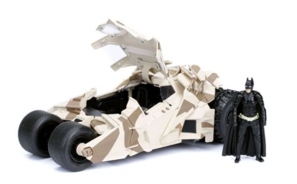 JAD98543 - Batmobile Trumble Camo avec BATMAN - 1