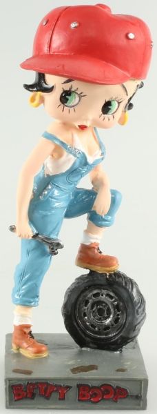 AKI0230 - Figurine Betty Boop garagiste H 13 cm - 1