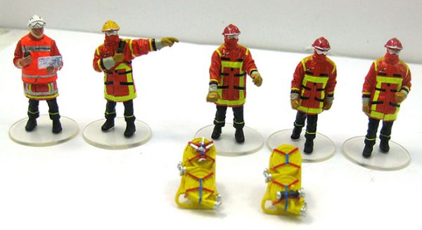 ALERTE0065 - Figurines pompiers sécurité civile feux de forêt - 1
