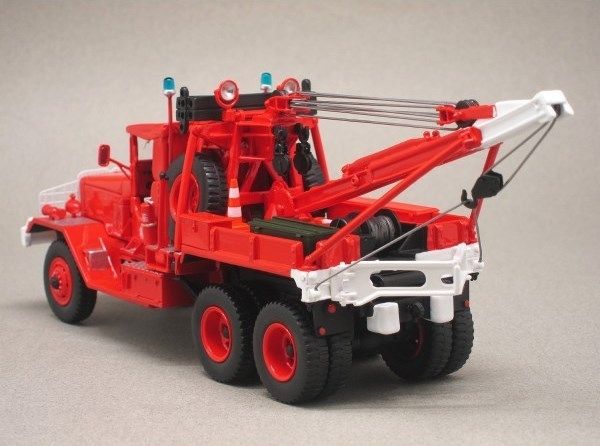 Marketplace : Ward La France Wrecker Dépanneuse Gendarmerie 1947 Perfex 143
