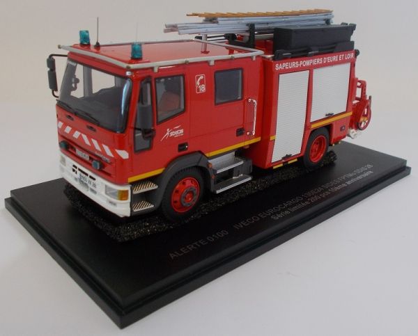ALERTE0100 - IVECO Eurocargo 130E24 pompier FPTM0 SIDES SDIS 28 Sapeurs Pompiers D'Eure et Loire brigade de Chateaudun limité à 200 exemplaires spéciale 10ème anniversaire ALERTE - 1