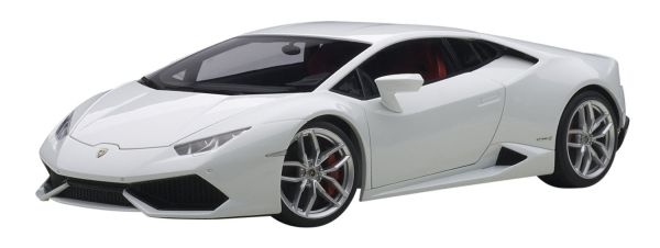 AUT74602 - LAMBORGHINI Huracan LP610-4 (2014) Blanche Ech:1/18 - 1