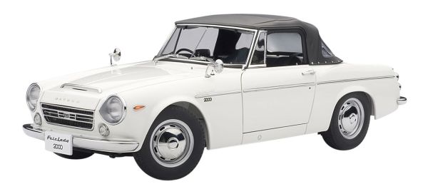 AUT77433 - DATSUN Fairlady SR 311 (2000) Blanche Ech:1/18 - 1
