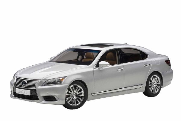 AUT78841 - LEXUS LS600HL (2013) Argent Ech:1/18 - 1